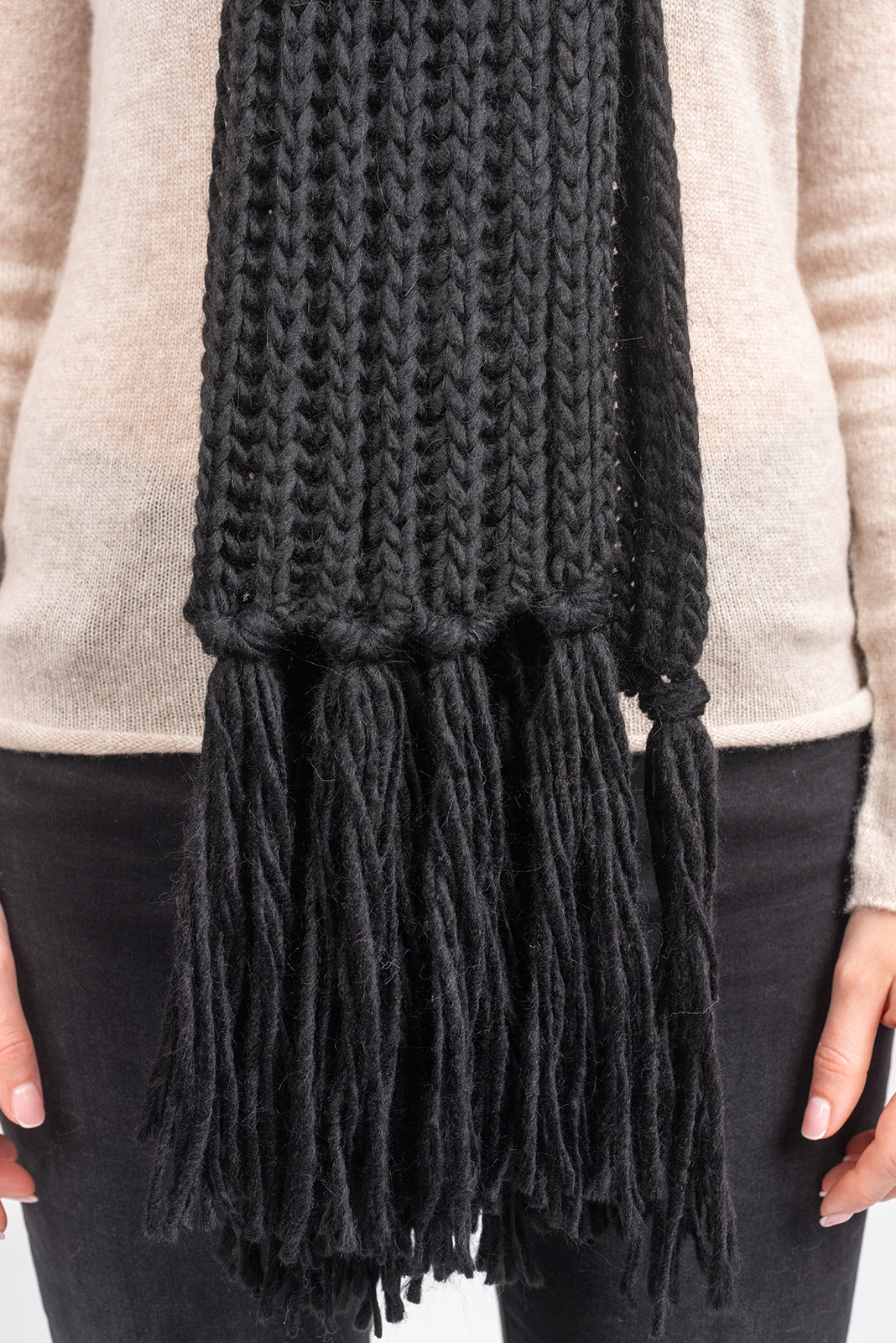 Black Fisherman's Rib Scarf with Fringe, view 4