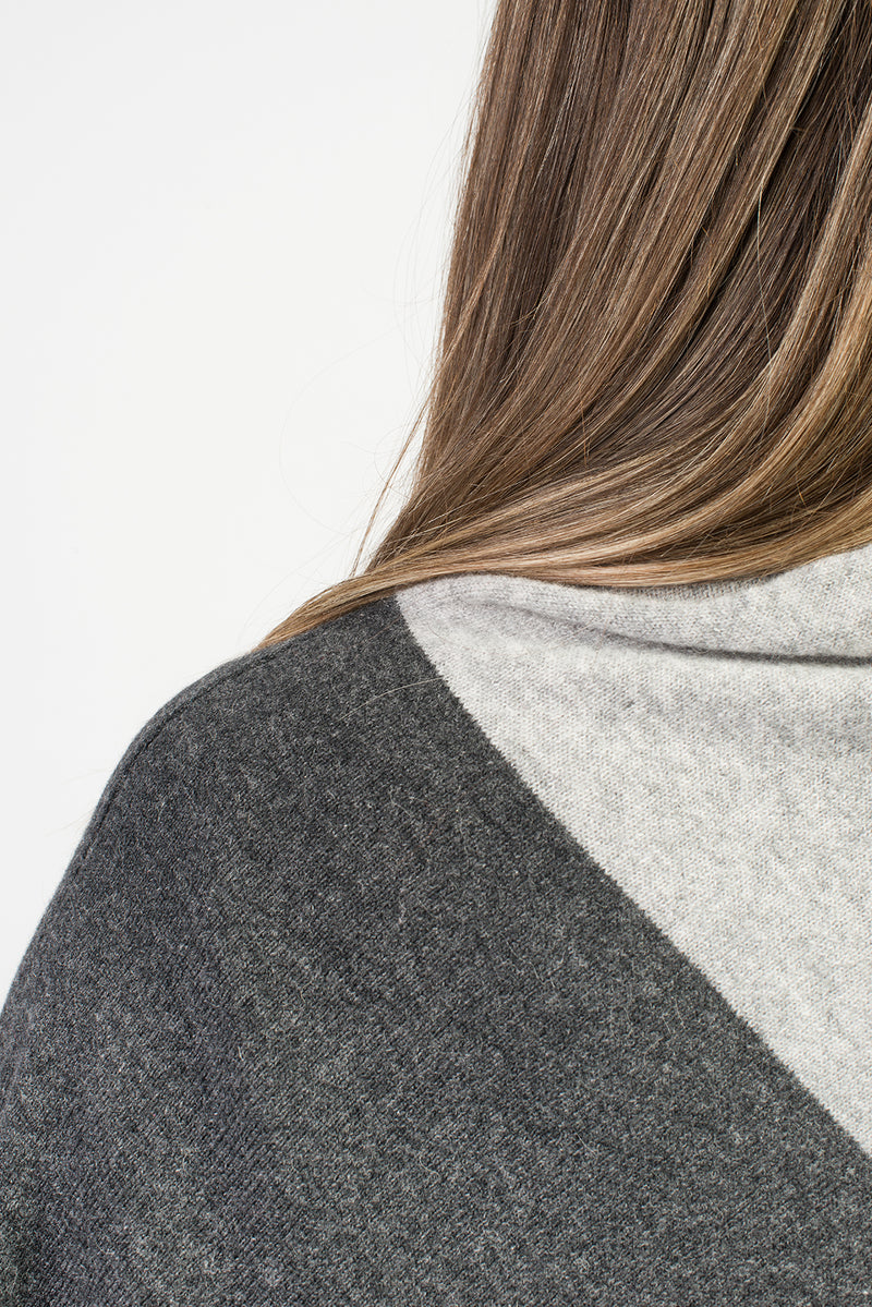 Bicolor Poncho 100% Cashmere